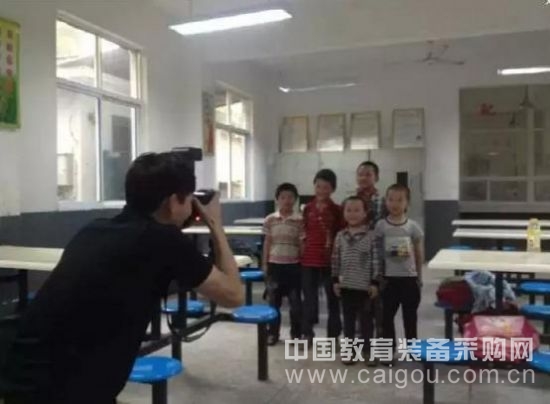众人拾柴火焰高【立达信点亮中国偏乡】