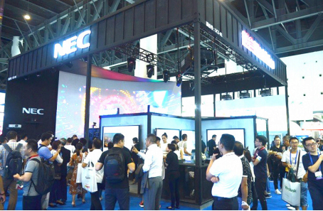 鸿合携手NEC闪耀成都InfoComm，演绎商显革新！