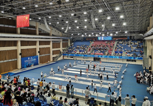武汉商学院体育馆图片