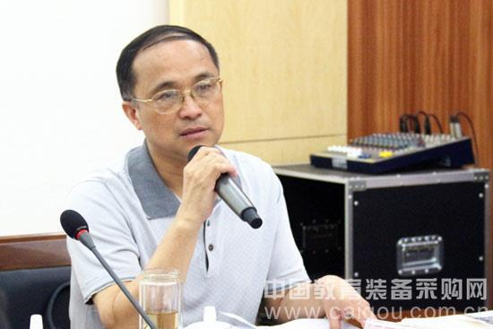 《南京教育裝備》召開第二屆編委會議