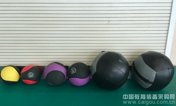 南京金陵中學仙林分校小學校園足球紀實