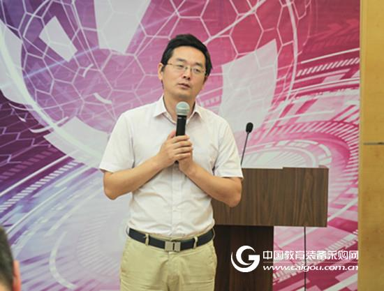 STEM與創客教育落地靠空間、課程和師資