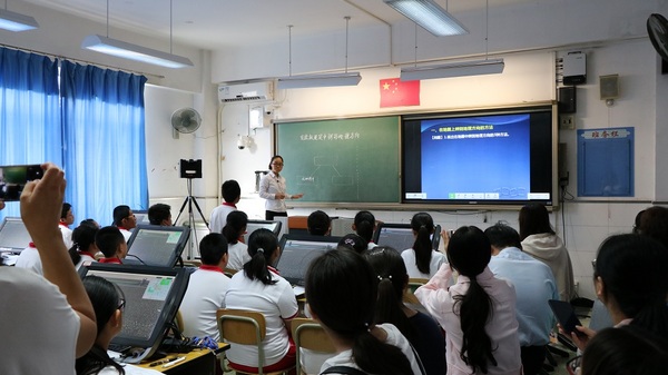 用優質的裝備資源和服務，助推縣中振興