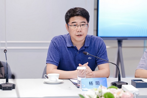 电子科技大学 鲲鹏昇腾科教创新孵化中心揭牌，打造中国算力生态“成电范式”