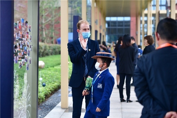 重庆哈罗礼德学校学年庆典圆满落幕！