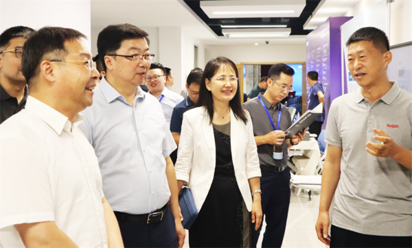 中科曙光共建“信創開放型產教融合實踐中心”