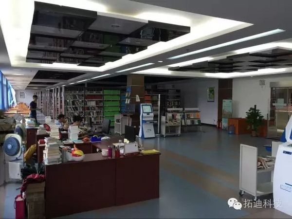 廣大附中攜手拓迪，共筑最美校園書屋