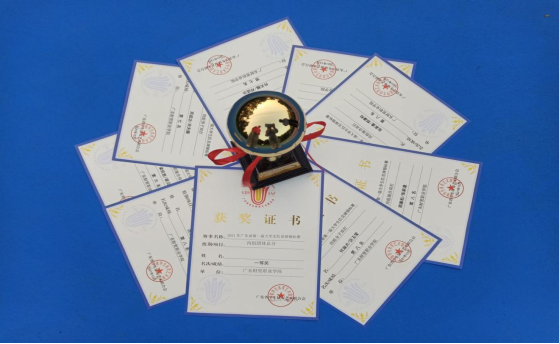 廣東財貿職業學院在首屆廣東省大學生匹克球錦標賽中喜獲佳績