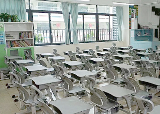 富桂通科技：原創午休課桌椅 破解學生“趴睡”難題