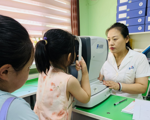 关注孩子视力“小金库”，养晓微守护学龄前儿童远视储备