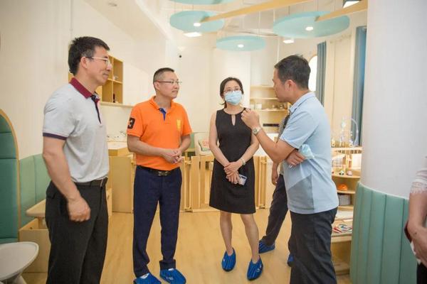 國家衛健委楊文莊司長深入托育一線調研，蒞臨卡思佳托育集團座談