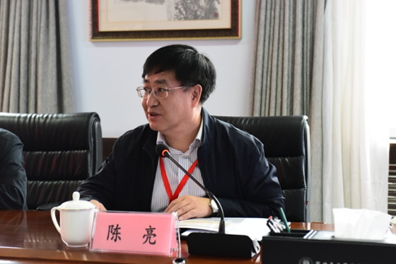 河北省高校思想政治理論課質量評估專家進河北民族師范學院考查
