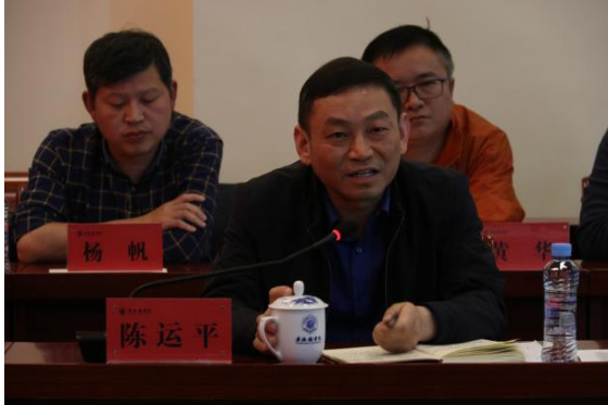 景德鎮學院召開輔導員座談會
