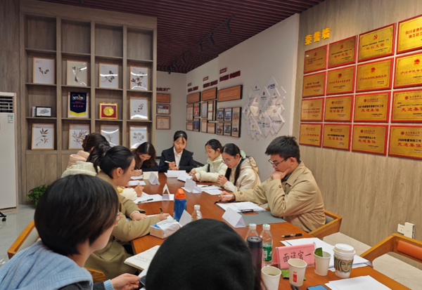 西南醫科大學舉辦“揚子江創新融合班”招生面試會