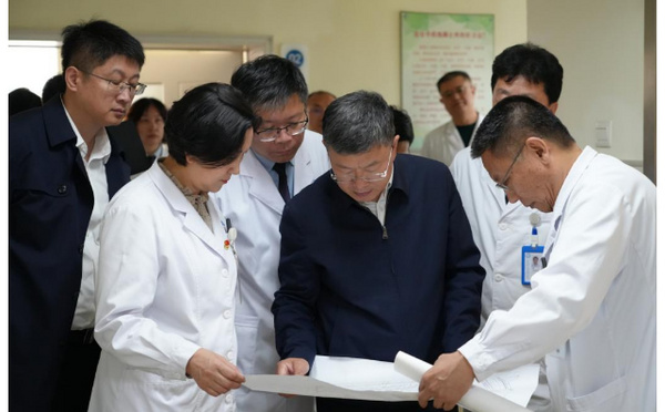 大连医科大学党委书记李海洋到附属医院和市内学生公寓调研消防安全工作