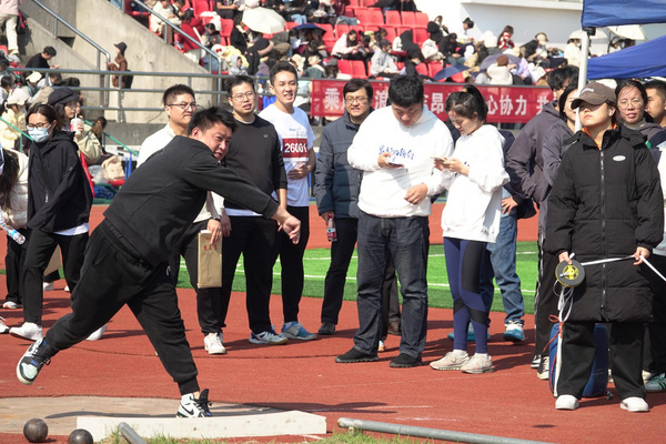 浙江财经大学第37届学生田径运动会暨第26届教职工健身运动会圆满落幕