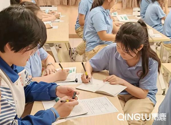物理紙筆互動課堂：與你揭秘“一只燈泡的前世今生”