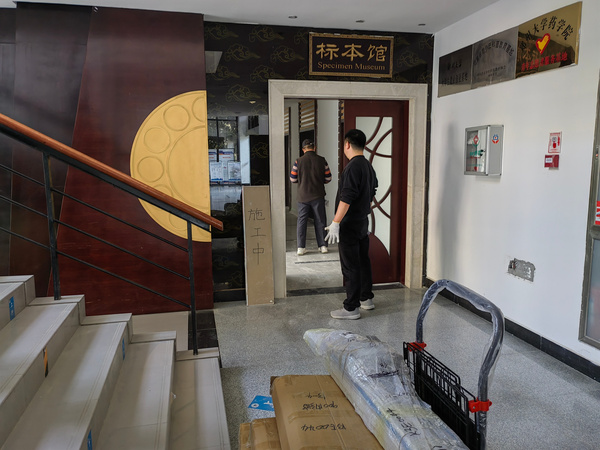 泰思楓實驗室裝修案例-鄭州大學藥學院實驗室改造